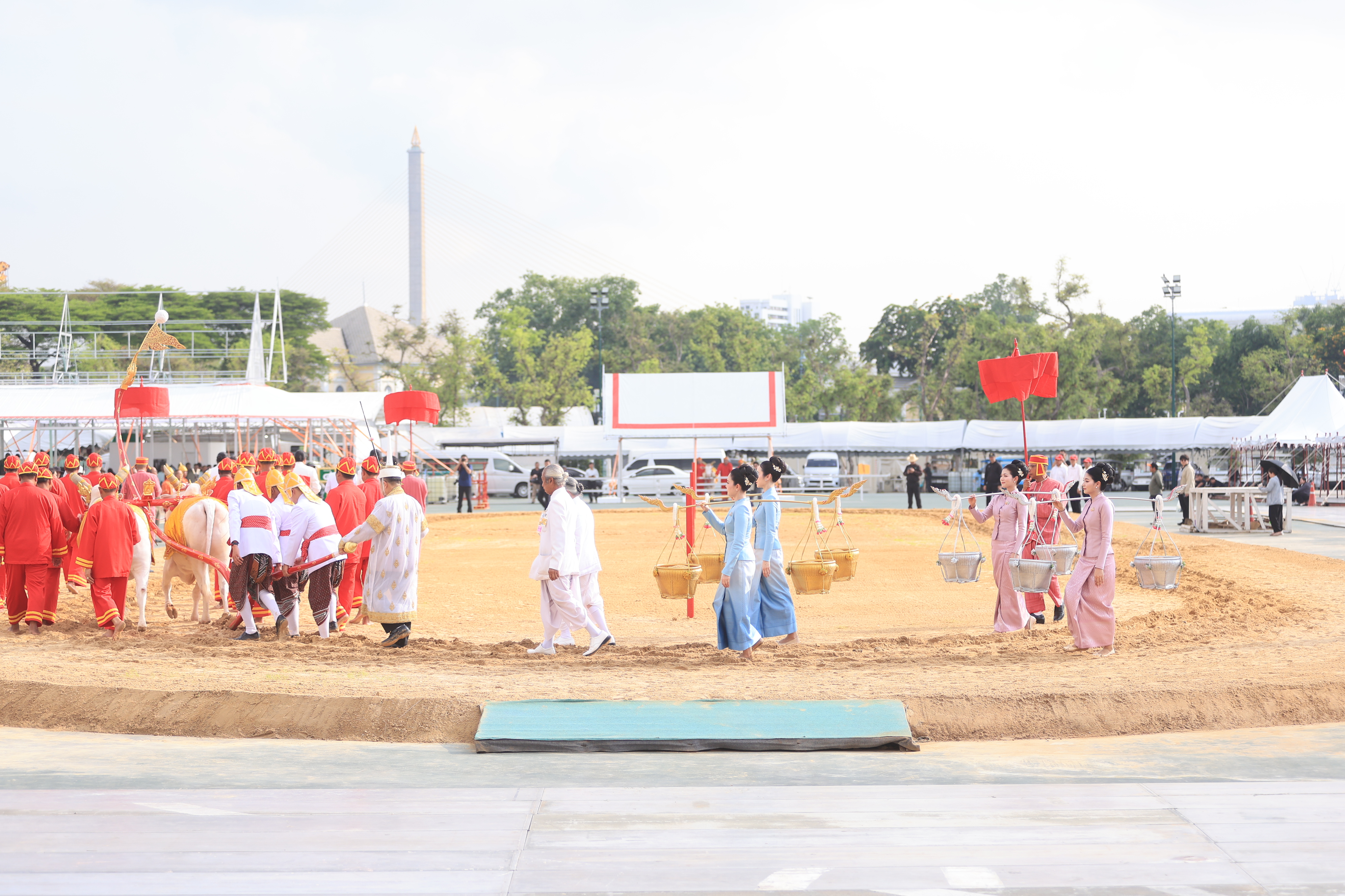 title - ส.ป.ก. ร่วมซ้อมใหญ่ ครั้งที่ 2 พระราชพิธีพืชมงคลจรดพระนังคัลแรกนาขวัญ ประจำปีพุทธศักราช 2569